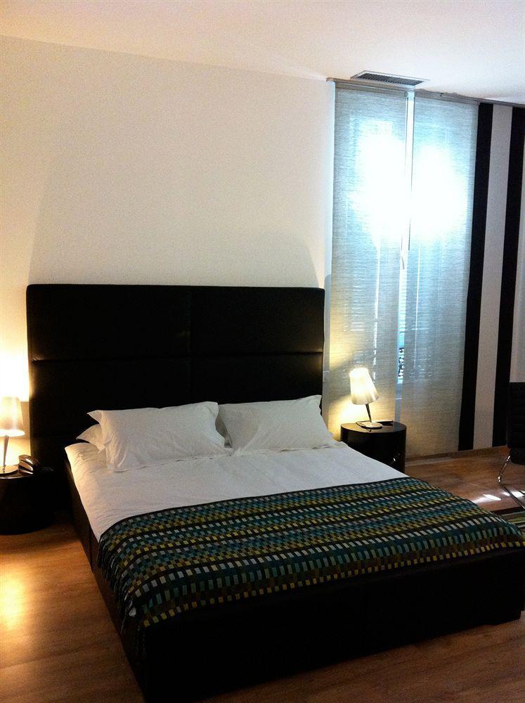 Little Palace 3*